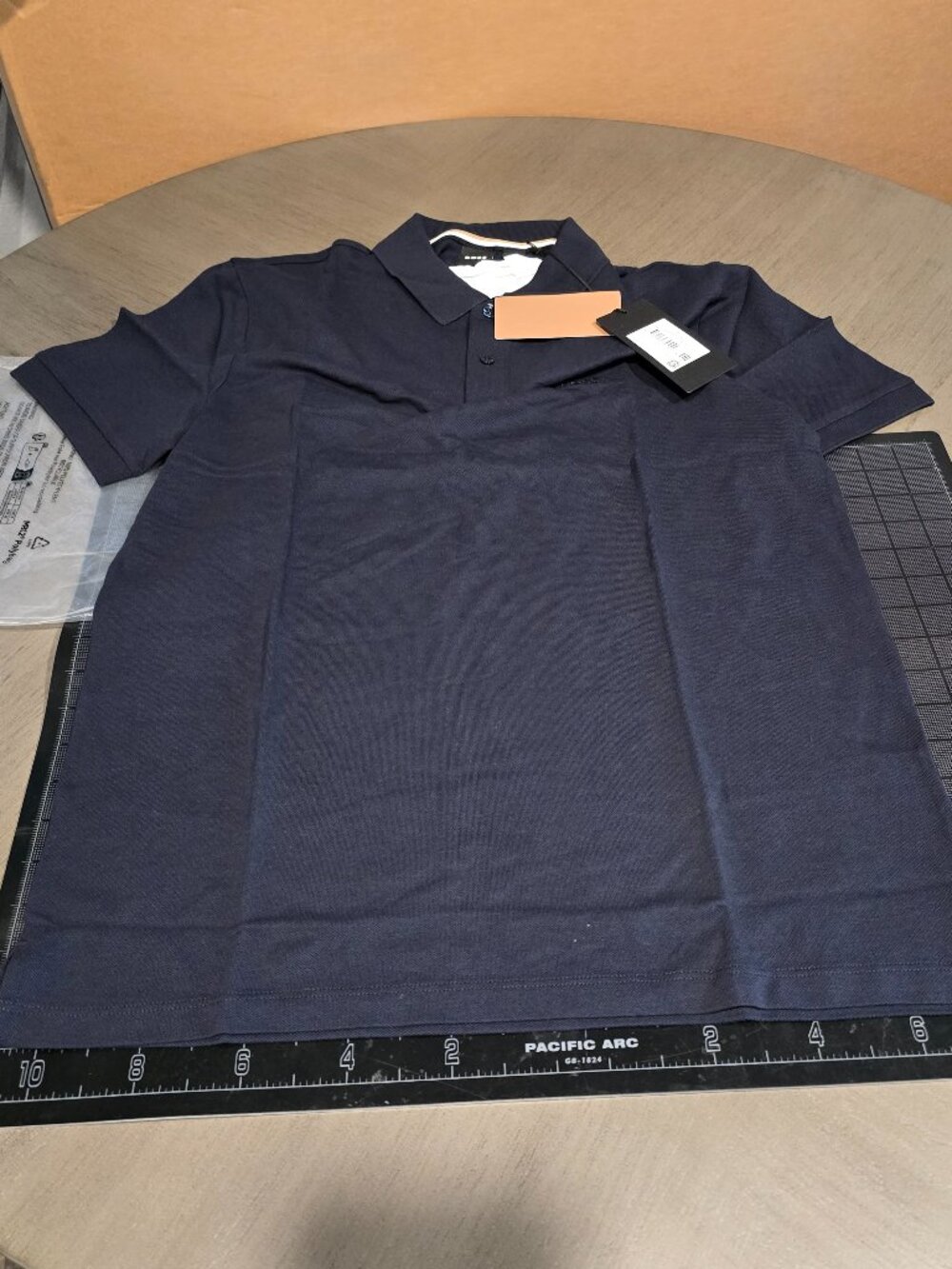 Hugo Boss Mens Polo Shirt Medium Navy Blue NWT Pallas 50468362